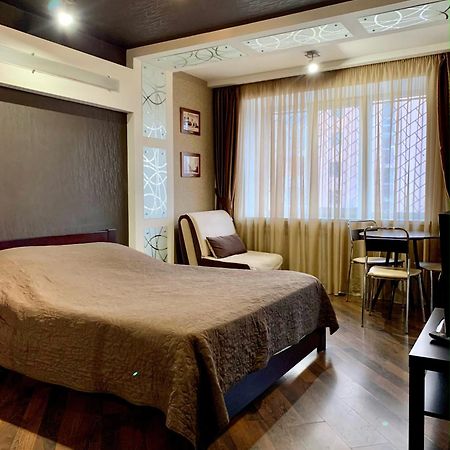 Apartment In Kharkiv , Prospect Nauki 19A エクステリア 写真