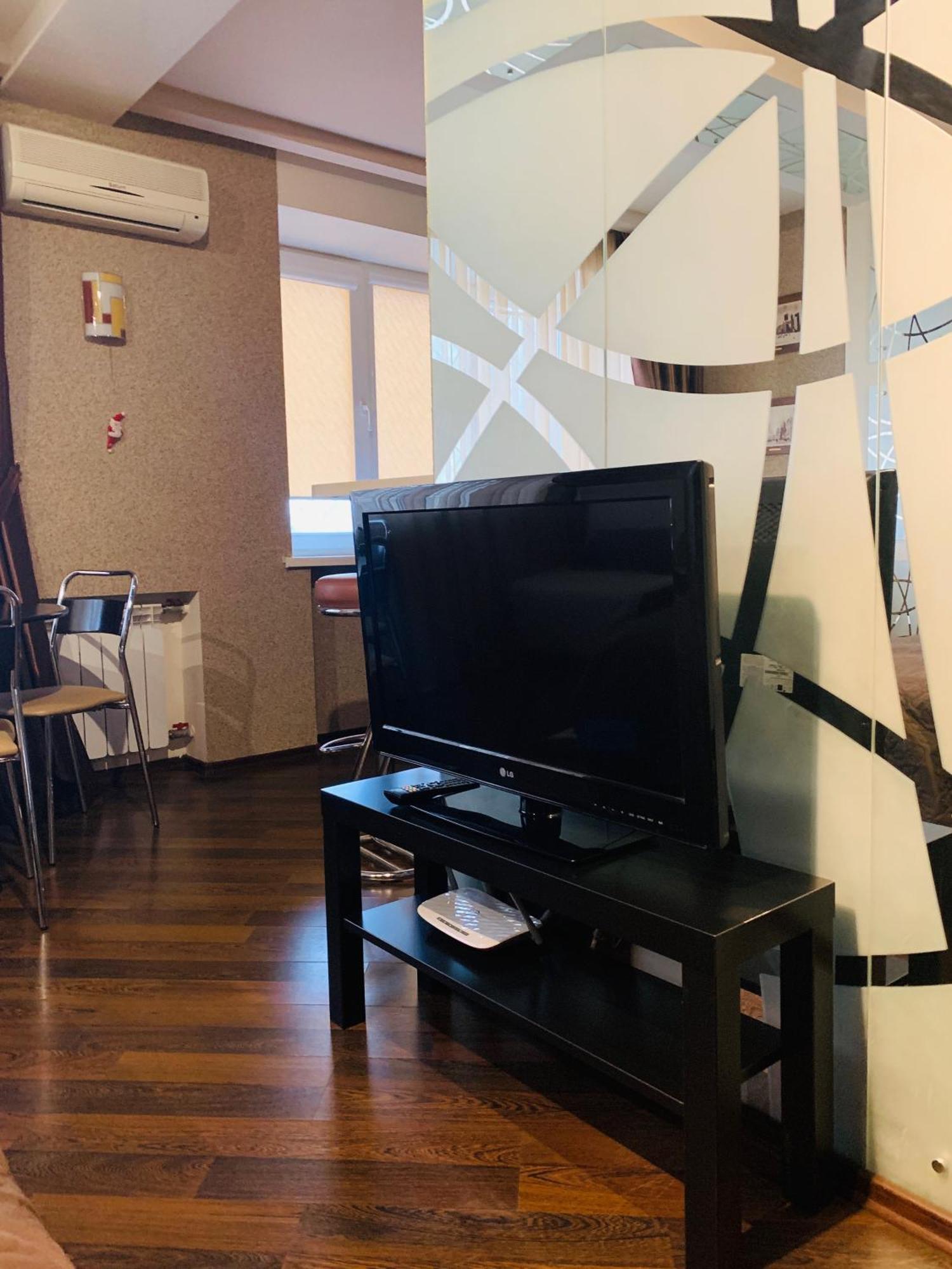 Apartment In Kharkiv , Prospect Nauki 19A エクステリア 写真